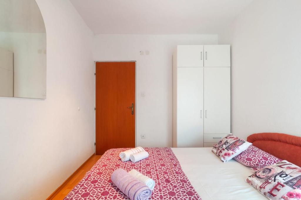 Posteľ alebo postele v izbe v ubytovaní Kuća za odmor Jadra&Sina