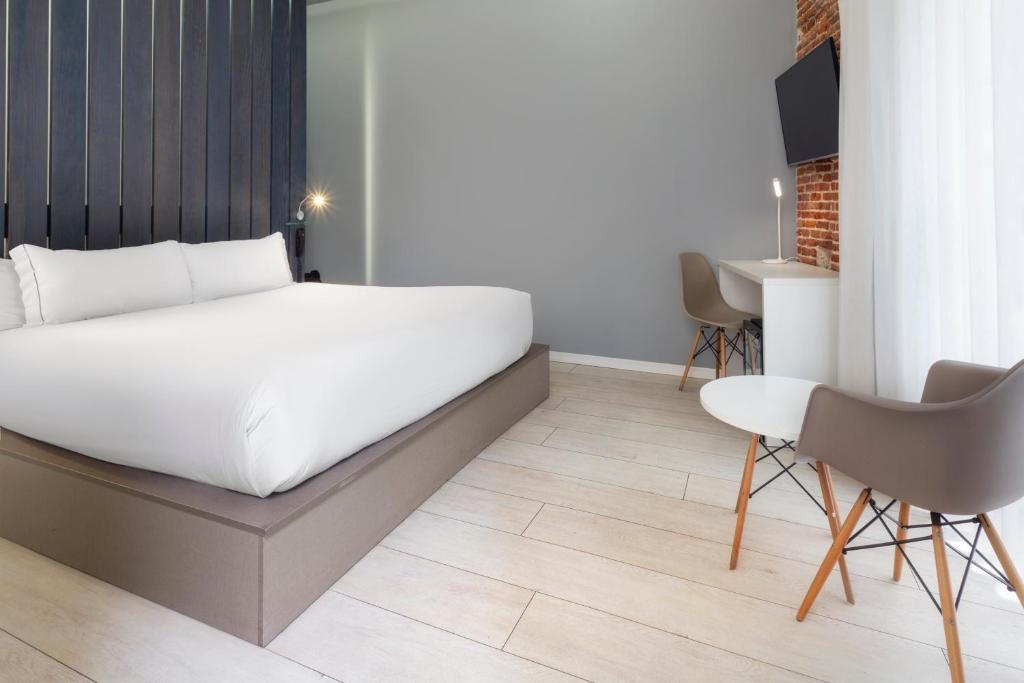 B&B HOTEL Madrid Centro Fuencarral 52 - Resim 25