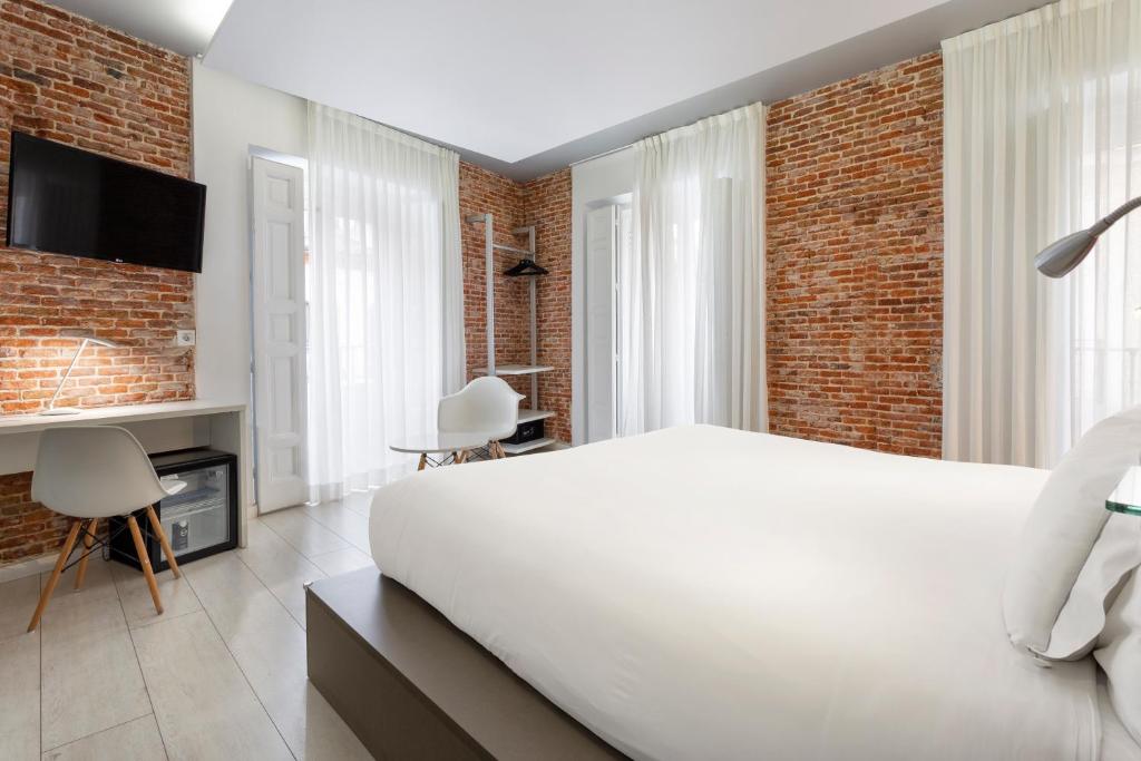 B&B HOTEL Madrid Centro Fuencarral 52 - Resim 32