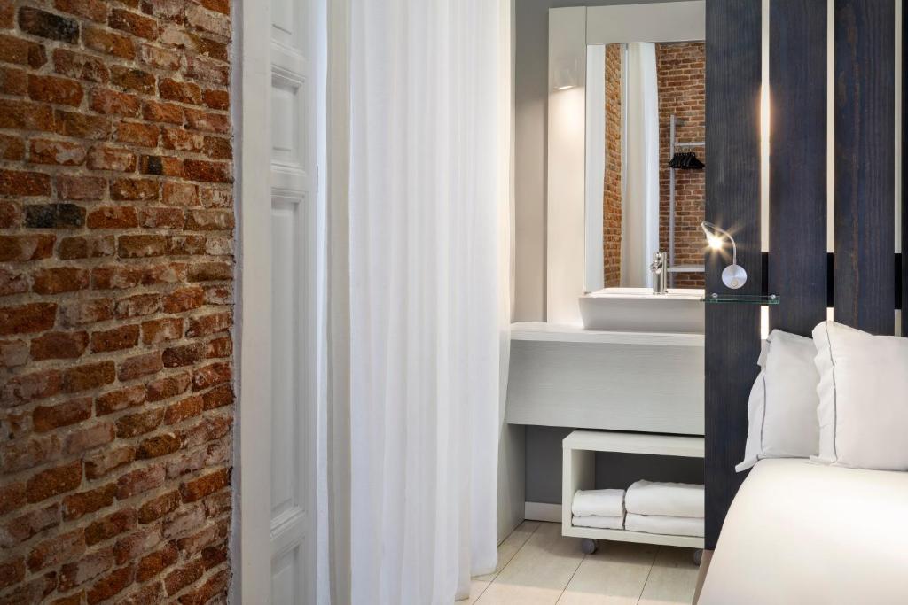 B&B HOTEL Madrid Centro Fuencarral 52 - Resim 36