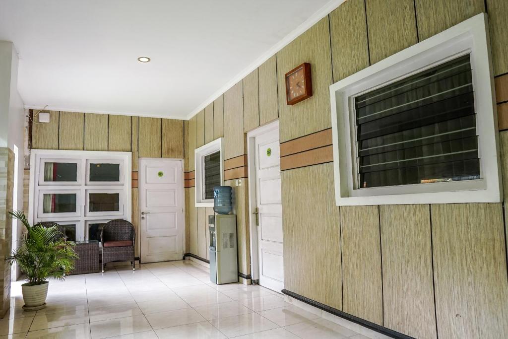 Airlangga Hotel