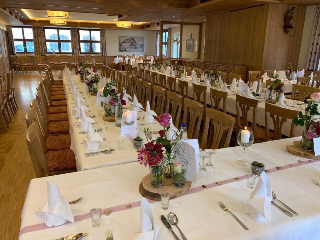 Restaurace v ubytování Hotel zur Post