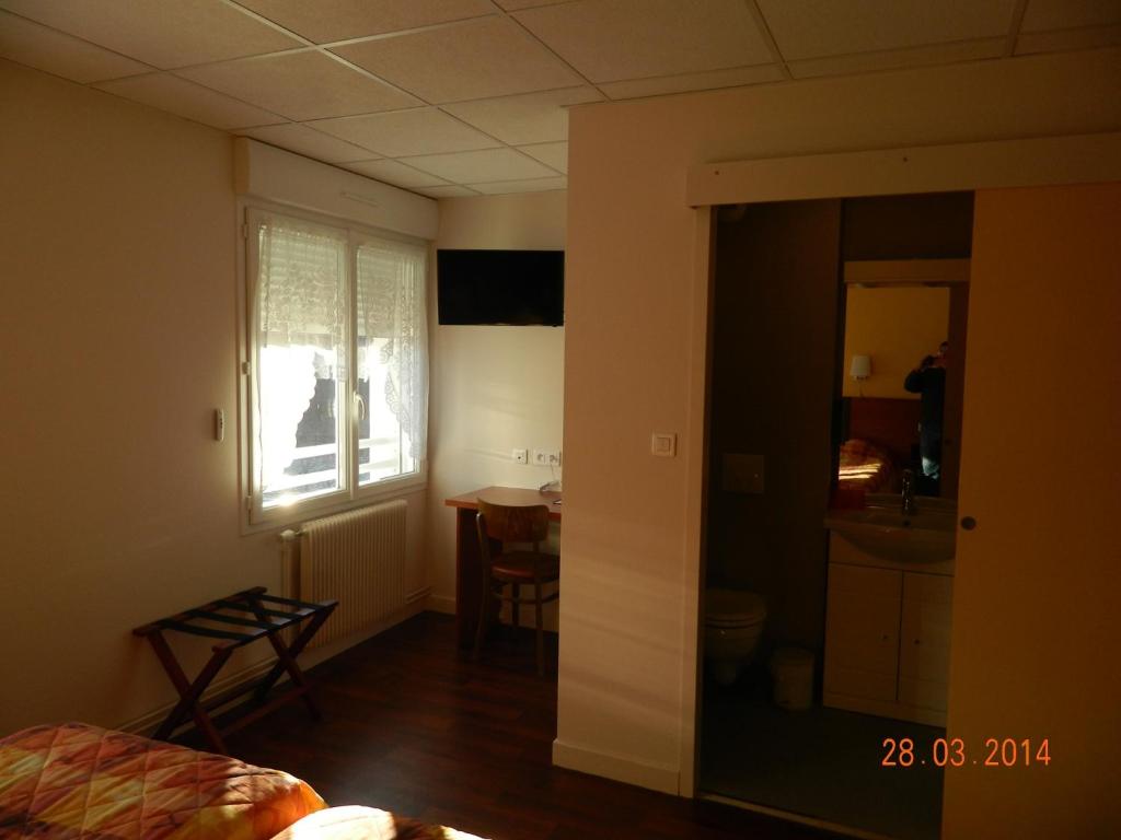 Logis Hôtel Belle Vue - Twin Room
