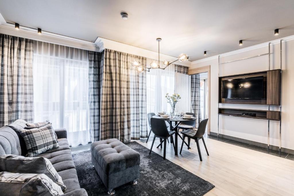 Białka Residence Ski - 50 m do Termy Bania, Odkryj-Białke - B8