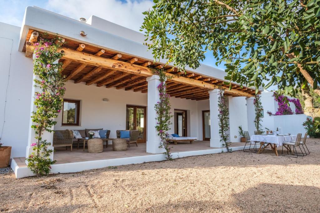 Villas de Can Lluc en San Rafael, Sant Rafael de Sa Creu ...