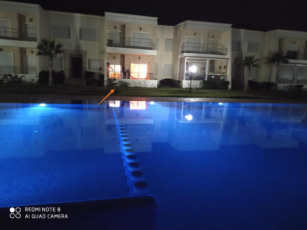 Grand appart luxueux au RDC vue piscine au complexe savannah beach que pour famille