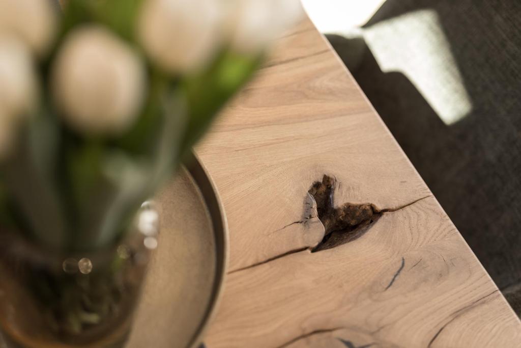 Seven Reasons / Panorama View - 10