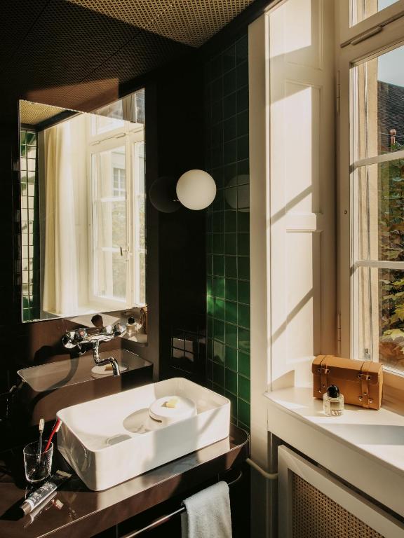 Boutique & Design Hotel Volkshaus Basel - Resim 13