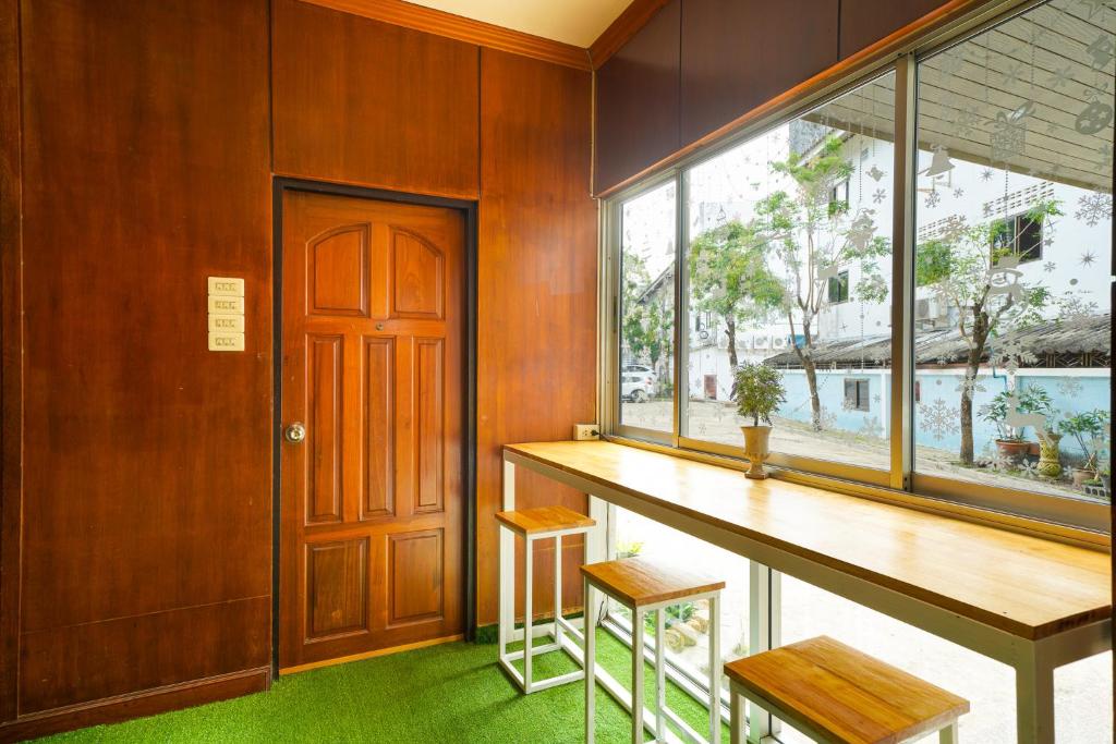 Fotografie z fotogalerie ubytování Mayfa Hotel - SHA extra plus ve městě Phuket
