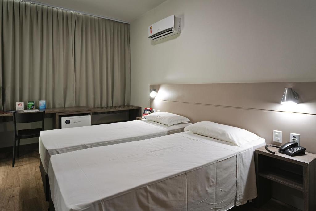  Hotel Valerim Itajaí / Navegantes