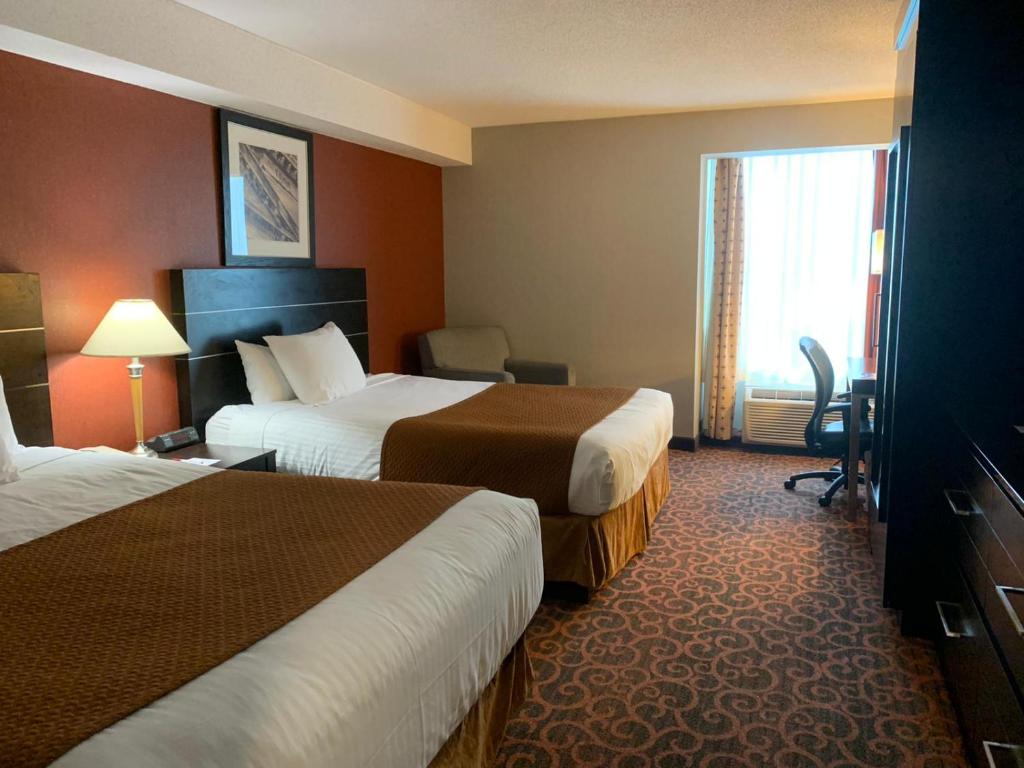 Ramada by Wyndham Niagara Falls/Fallsview - Resim 9