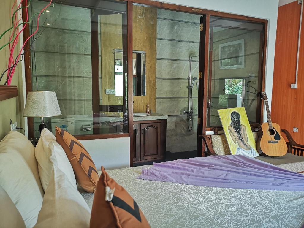 Serendib Village Guest House - 10