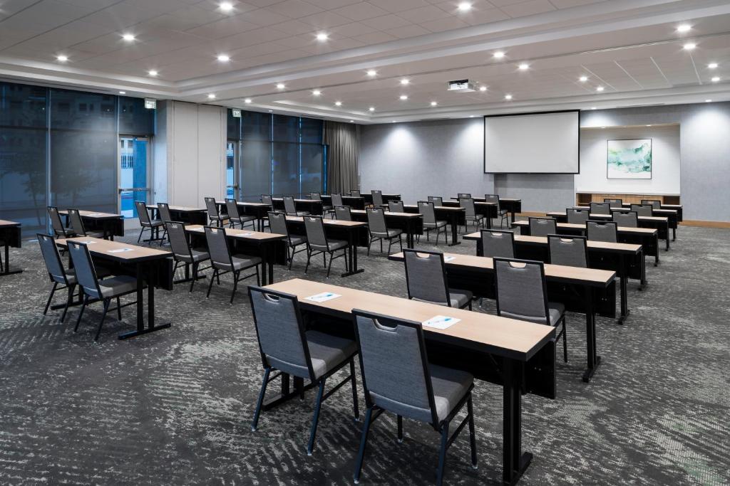 Hyatt Place Tempe Phoenix University photo