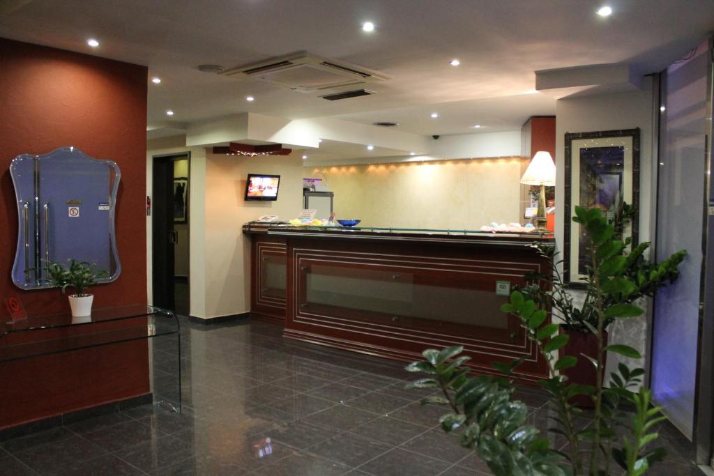 Vstupní hala nebo recepce v ubytování Carol Hotel