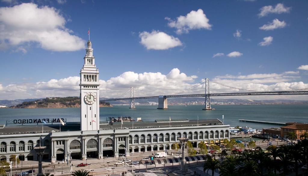 Hyatt Regency San Francisco - King Room Met Balkon En Baai Uitzicht