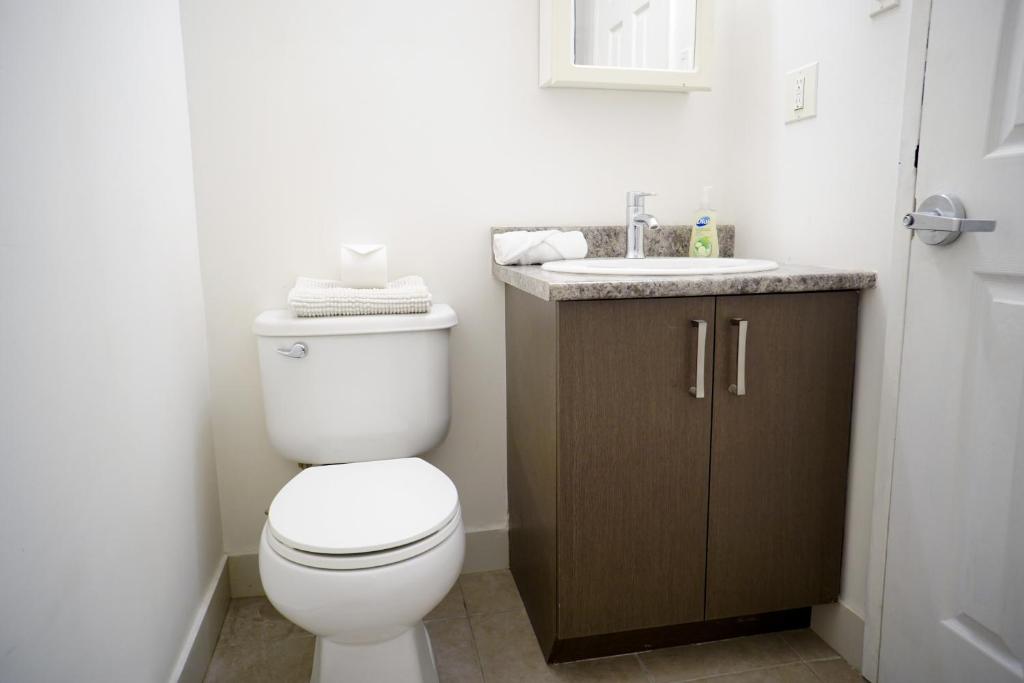 750 Saint-Joseph - Deluxe Queen Studio
