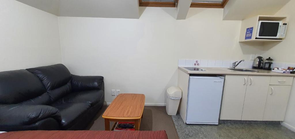 Rosewood Court Motel - Resim 20