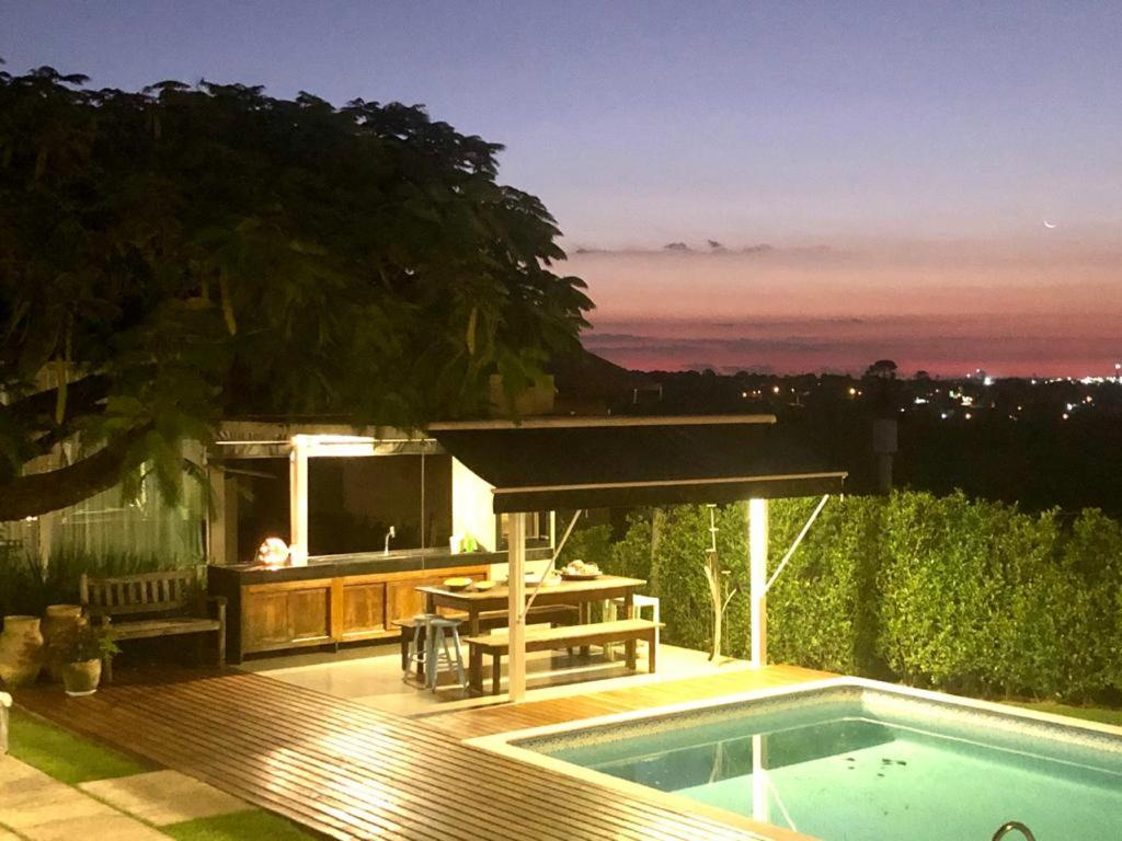  Chácara de Condomínio com piscina em Indaiatuba