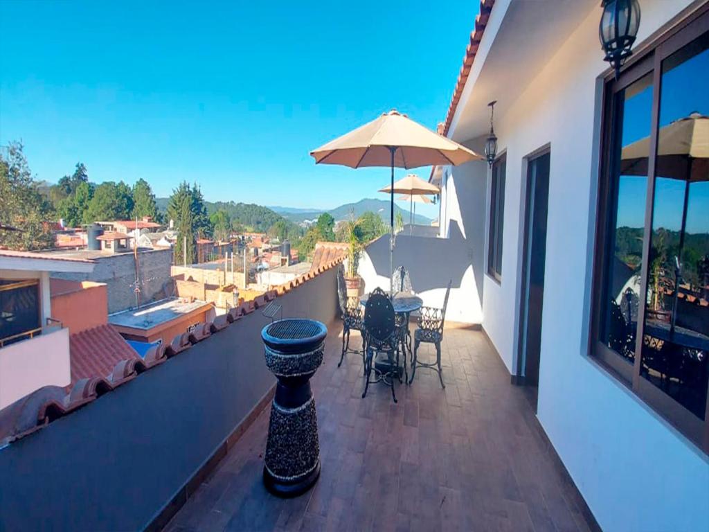 Balkón nebo terasa v ubytování Hotel Suites La Fortuna