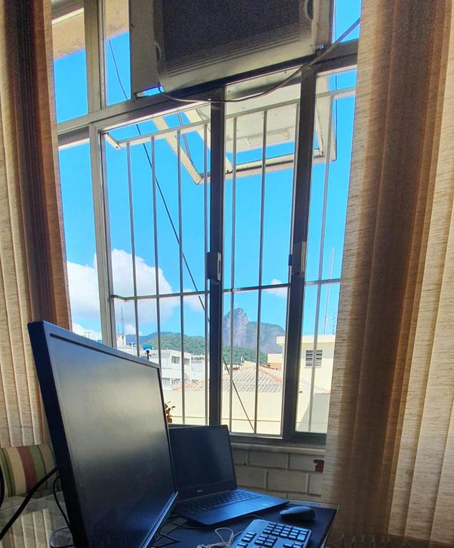  Apt Completo Copacabana Beira da Praia