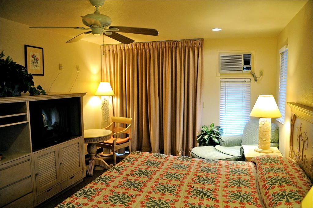 The West Inn Kauai - Standard King Room