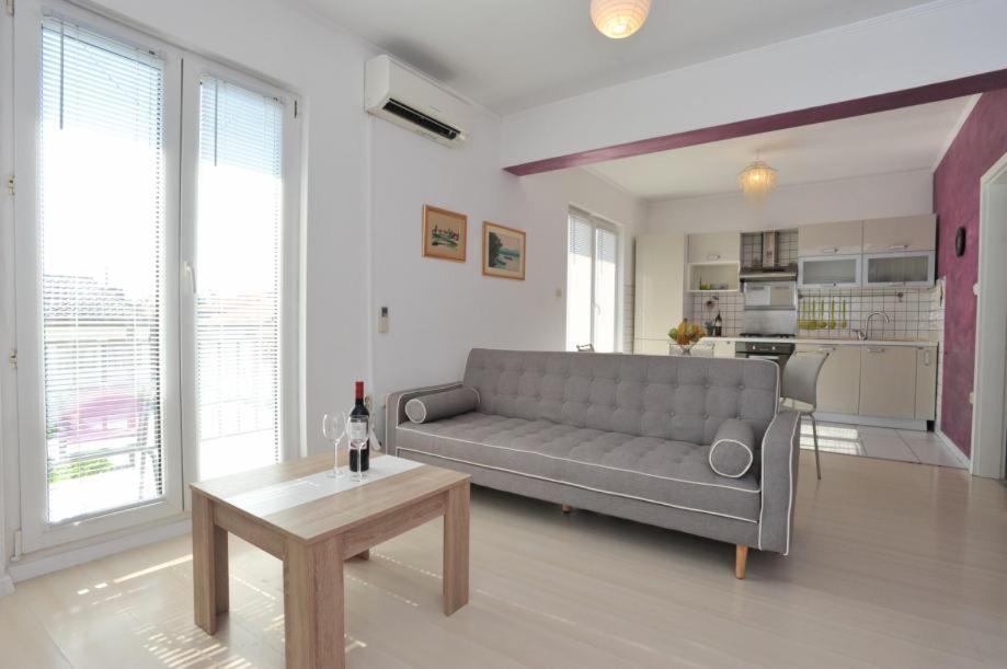 Kuchyň nebo kuchyňský kout v ubytování Apartments Pepi