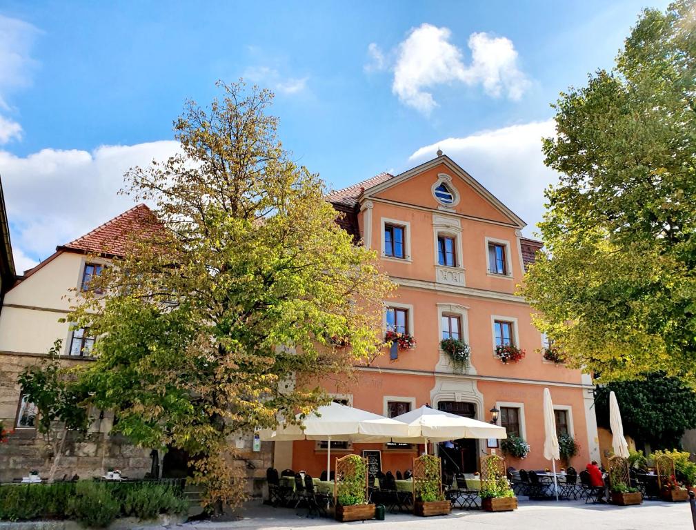 Budova, kde se hotel nachází