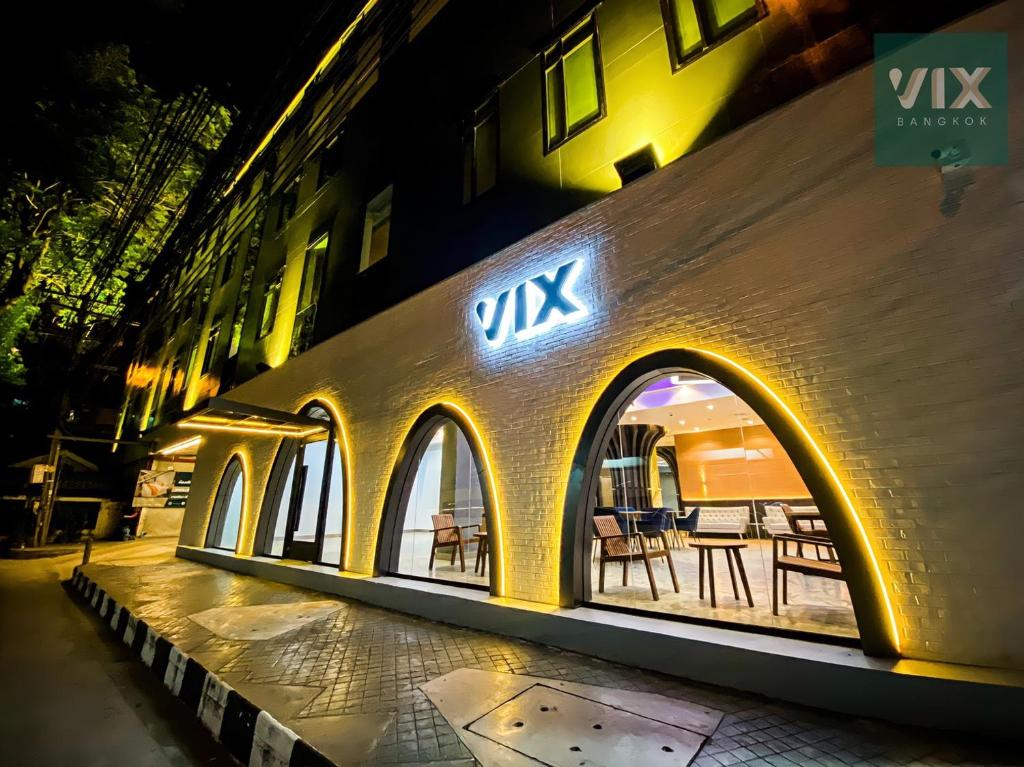 VIX Bangkok at Victory Monument - Housity
