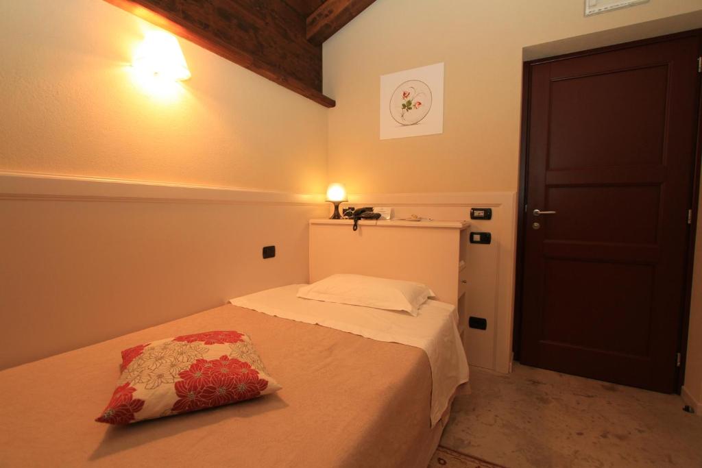 Albergo della Ceramica - Chambre Simple