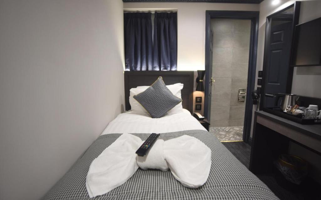 The Pack And Carriage London - Resim 11