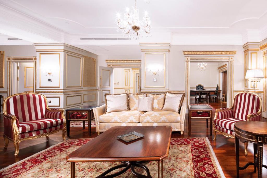 کراون پلازا استانبول آسیا، یک هتل IHG
