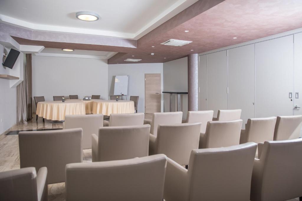 Konferenčné priestory v ubytovaní Royal Airport Hotel