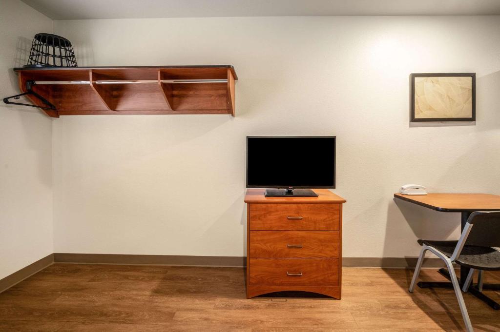 WoodSpring Suites Corpus Christi - 