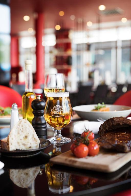 ProfilHotels Nacka - Resim 21