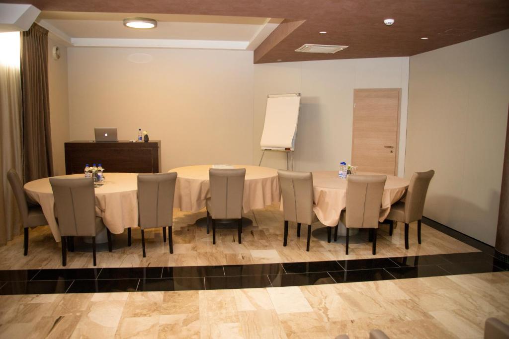Konferenčné priestory v ubytovaní Royal Airport Hotel