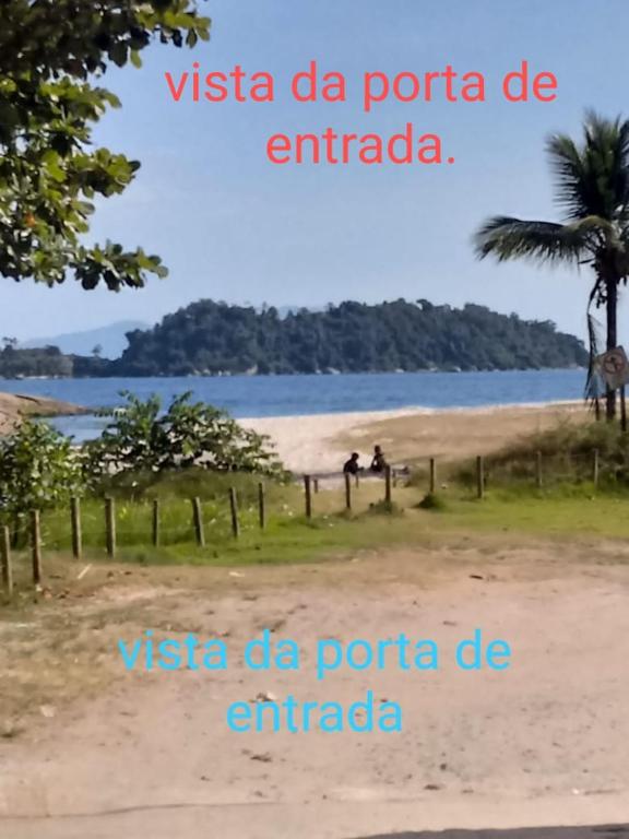  Casa a 50 metros da praia