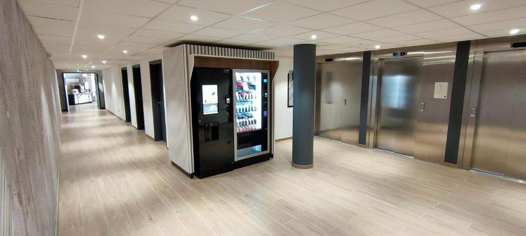 B&B HOTEL Nice Aéroport Arenas - Resim 22