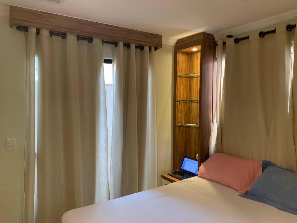  Cobertura Duplex 4 qts 50m da praia
