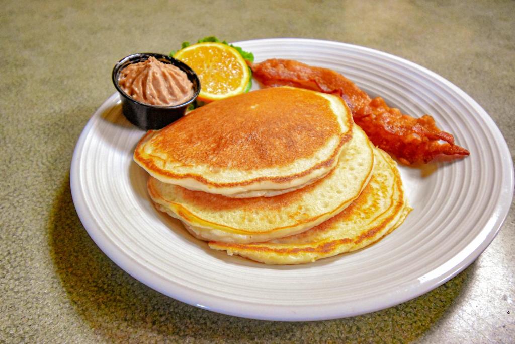 Canad Inns Destination Centre Club Regent Casino Hotel - Resim 4