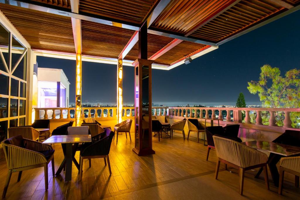 Restaurace v ubytování HOTEL & SPA MANSION SOLIS by HOTSSON