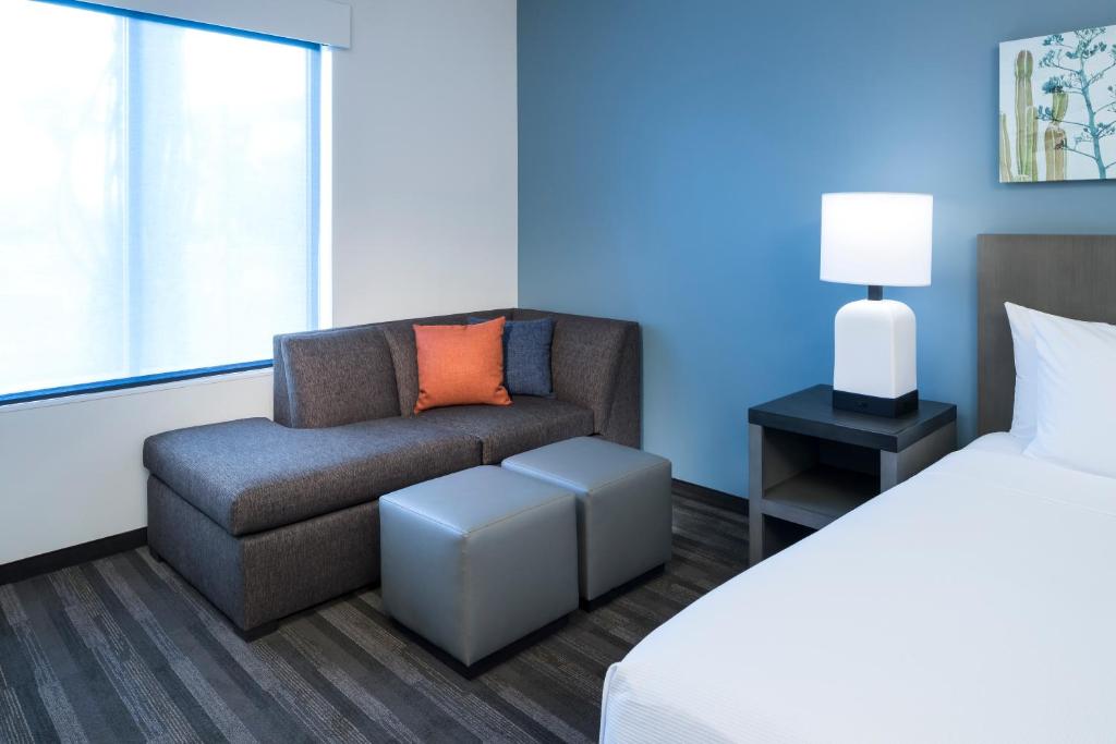 Hyatt House Tempe Phoenix University photo