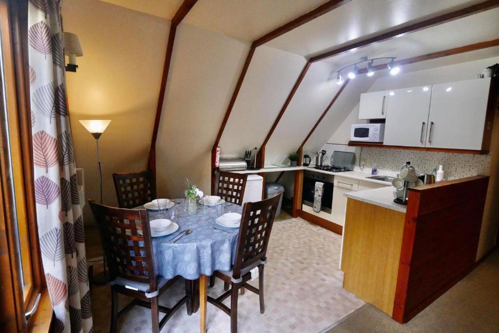 Kuchyň nebo kuchyňský kout v ubytování Ericht Holiday Lodges