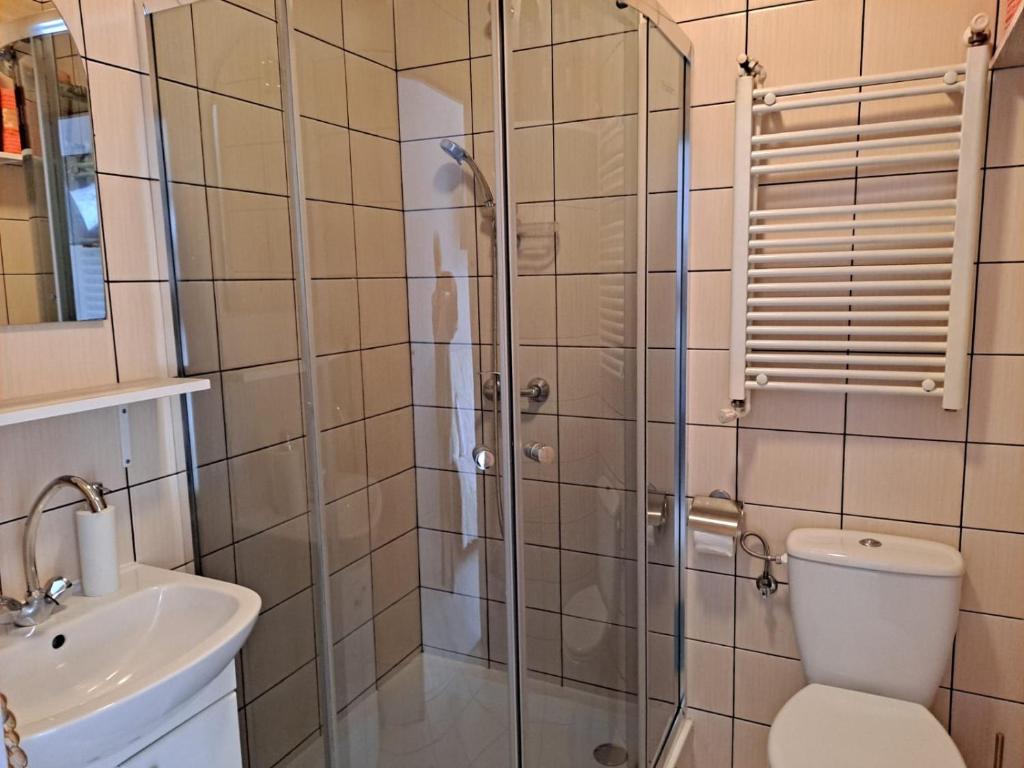 Kúpeľňa v ubytovaní Pokoje Gościnne Biura Turystycznego KRIS