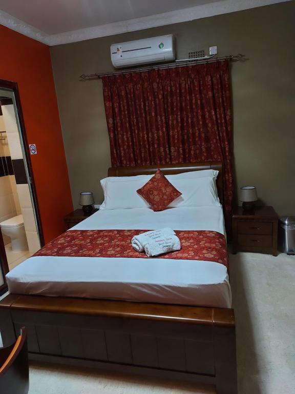 SMART INN GUEST HOUSE