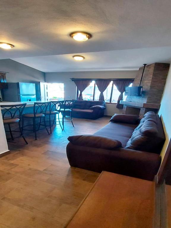 Posezení v ubytování Hotel Suites La Fortuna