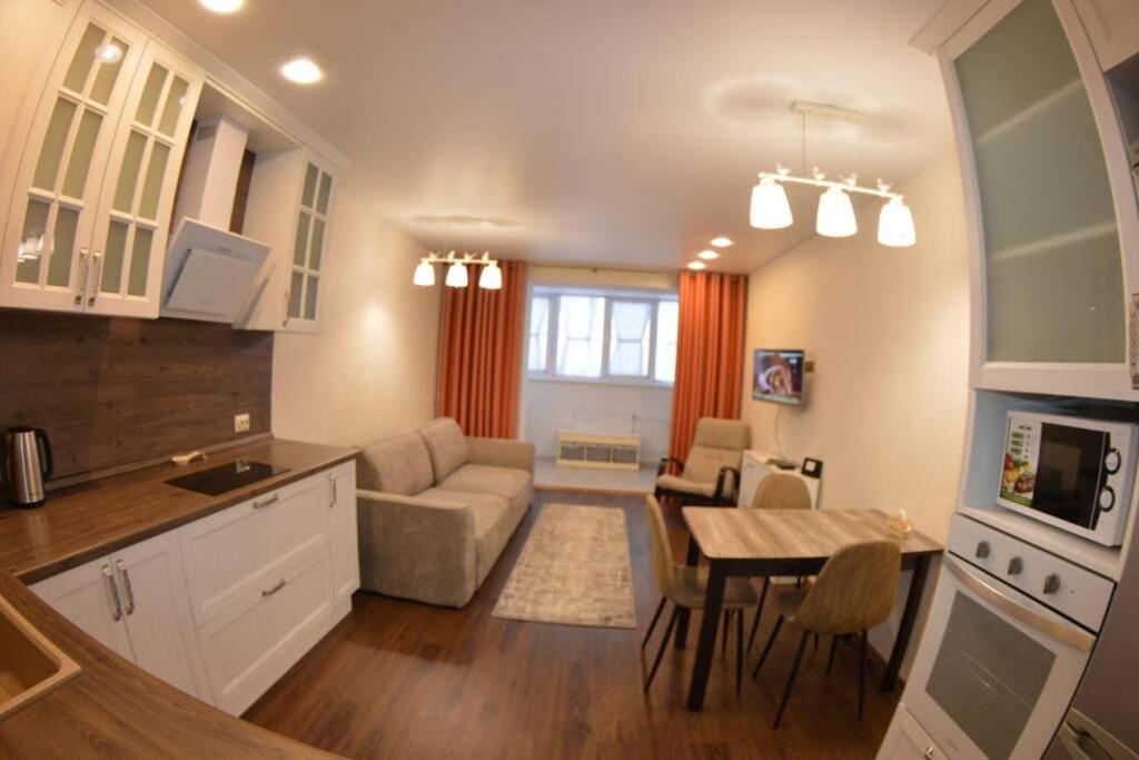 Фото Уютная квартира студия на Фейгина 22