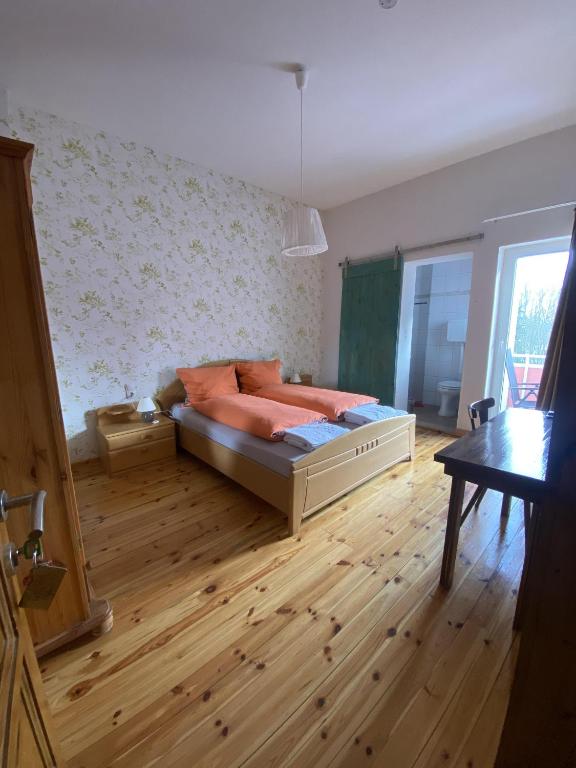 Hafen 12 - Luxe Tweepersoonskamer Met Balkon