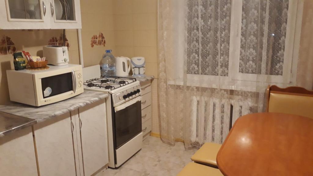 Комфортна 2-кімнатна зі швидким цілодобовим інтернетом фото 4