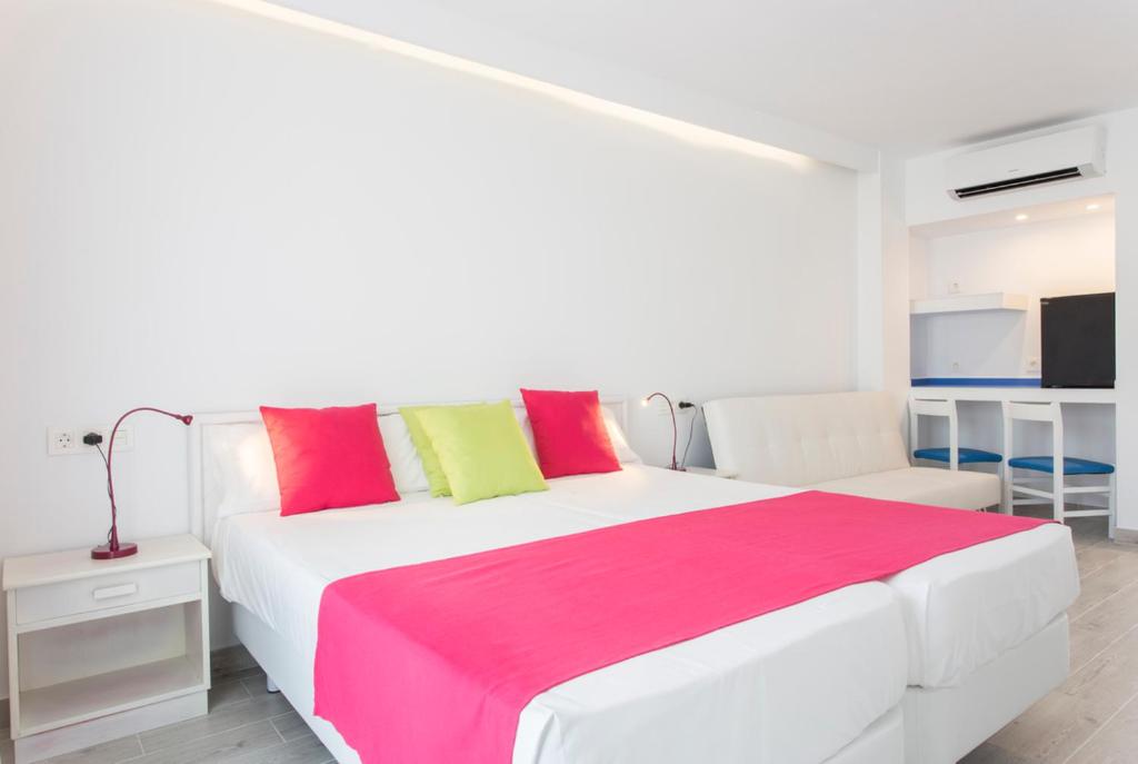 Guya Wave Hotel, Cala Ratjada – Updated 2022 Prices
