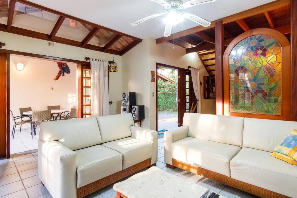  Sobrado a 50 metros da Praia do Tenorio